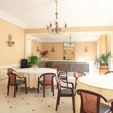 Chateau Senailhac 3*