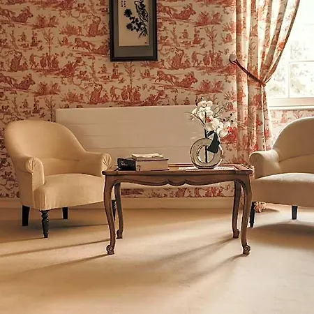 Chateau Senailhac Bed & Breakfast Tresses