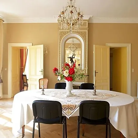 Chateau Senailhac Frühstückspension Tresses