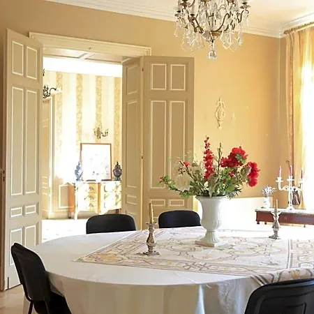 Bed & Breakfast Chateau Senailhac