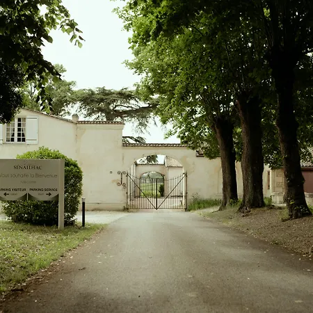 Couette-café Chateau Sénailhac