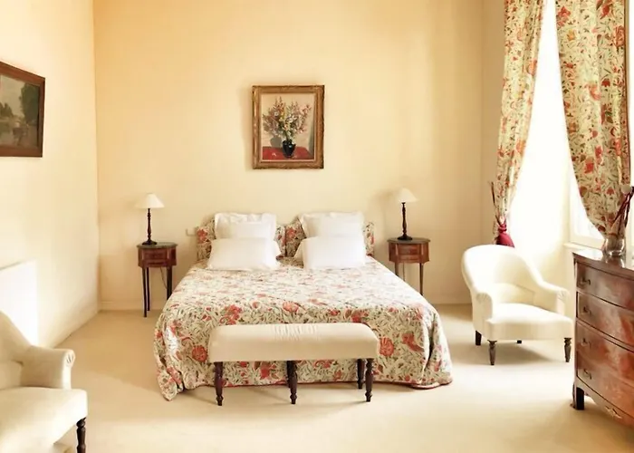 Bed & Breakfast Chateau Sénailhac 3*